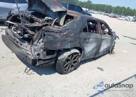 2018 Chrysler 300 300S Awd z USA, uszkodzony, nr VIN 2C3CCAGG1JH130402